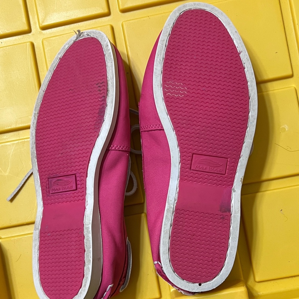 Maui Island Pink Boat Shoes - Picture 4 of 6